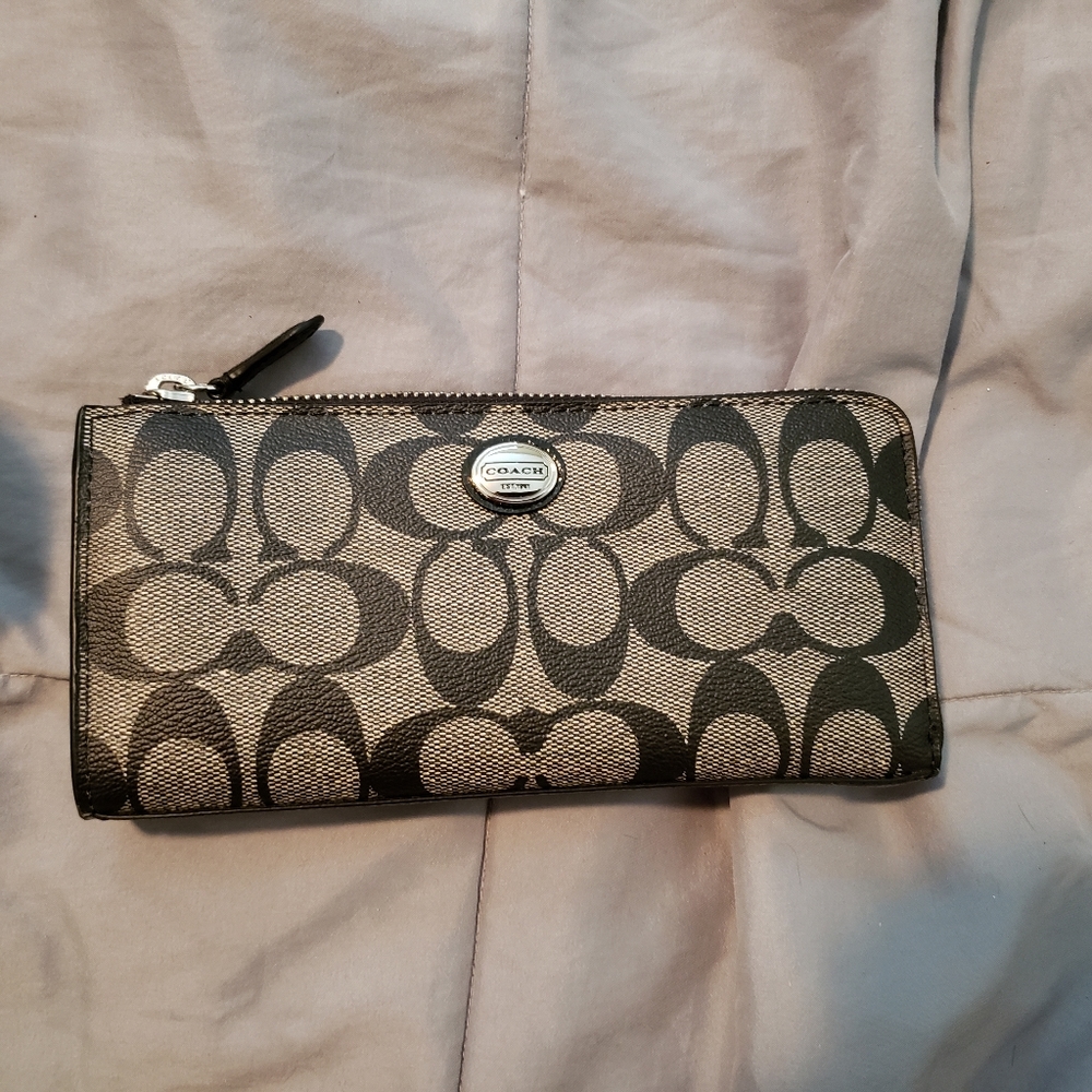 New with tags coach wallet